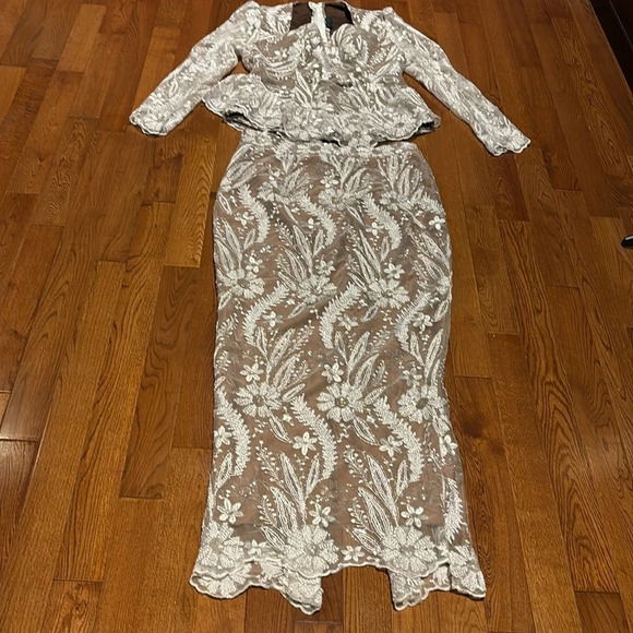 Vintage 80’s style Swiss Lace maxi skirt  and blouse Luxury set - Picture 4 of 17